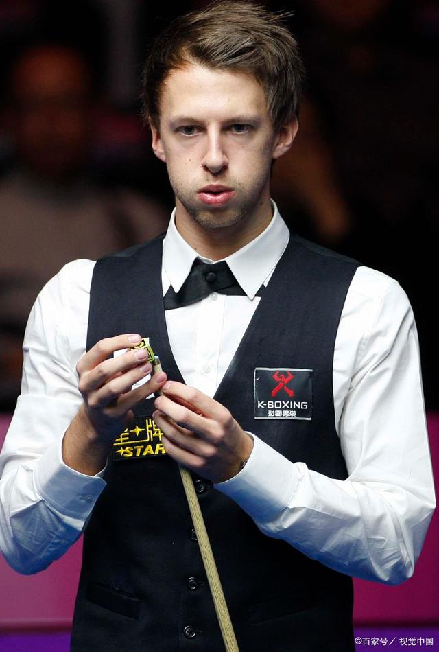 拉继续保持 拉继续保持