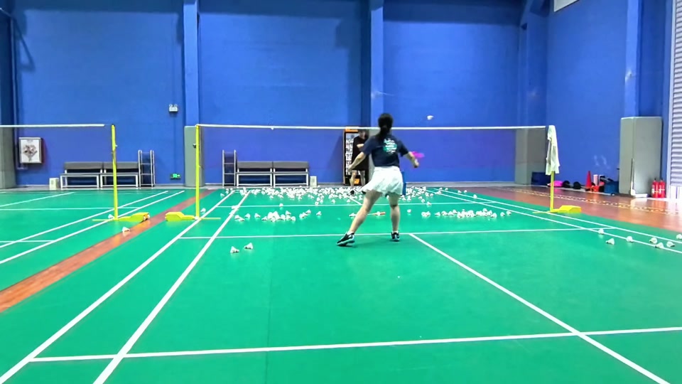 姆巴佩错失 姆巴佩错失