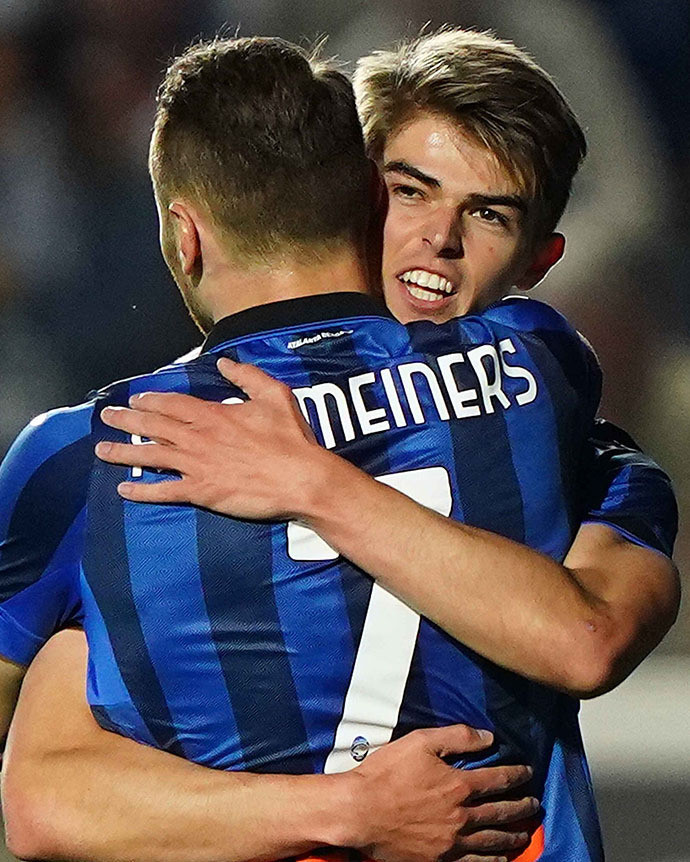 技术底层：解析“博彩行业的流量分发劫持”——为何你的手机浏览器会自动弹窗。（揭秘手机浏览器自动弹窗背后：技术视角解析博彩行业的流量分发劫持）