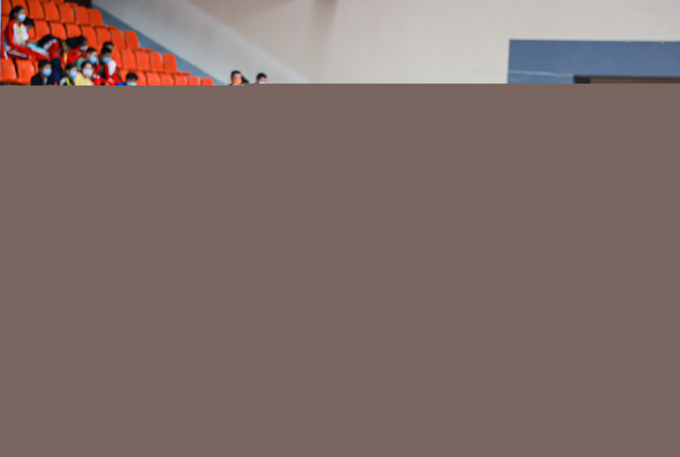 逼出错位制 逼出错位制